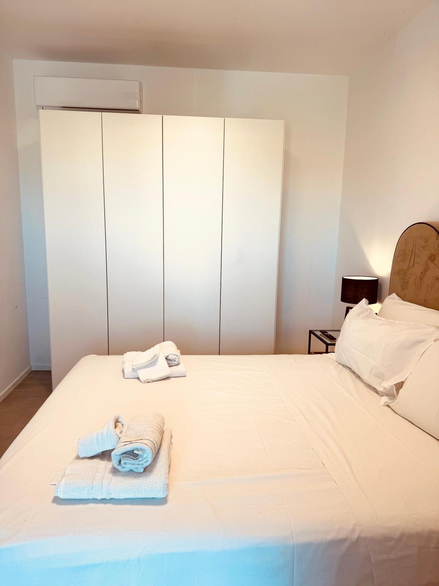 Marisabella Suite 6 Bari Bagian luar foto