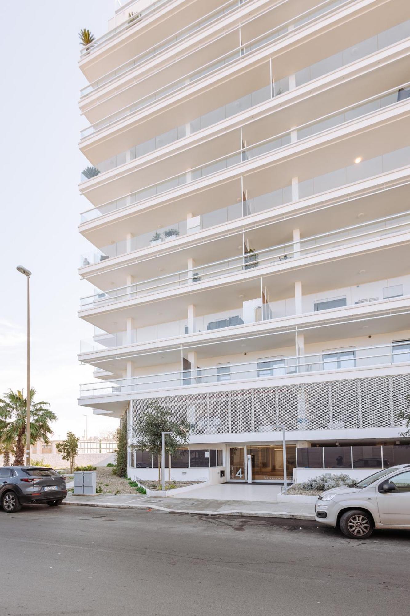 Marisabella Suite 6 Bari Bagian luar foto